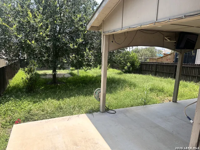 10226 Lion Hunt San Antonio, TX 78251