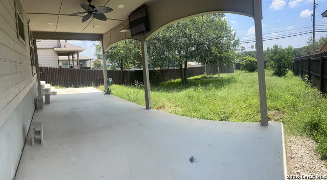 10226 Lion Hunt San Antonio, TX 78251