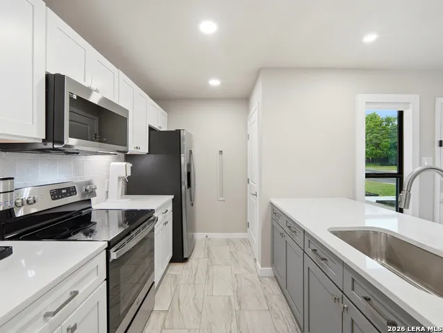 515 OAK PARK DR Unit 515 Boerne, TX 78006