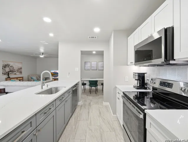 515 OAK PARK DR Unit 515 Boerne, TX 78006