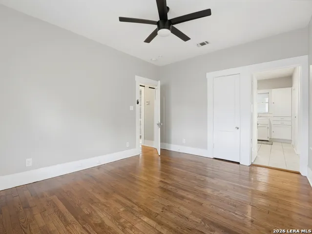 1219 E DREXEL AVE San Antonio, TX 78210