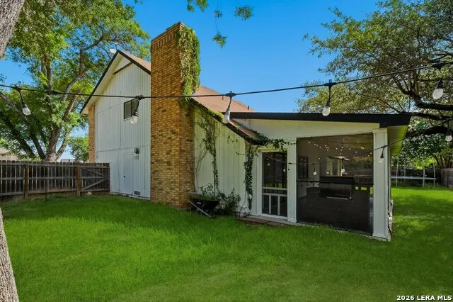 8414 ZODIAC DR Universal City, TX 78148