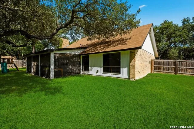 8414 ZODIAC DR Universal City, TX 78148