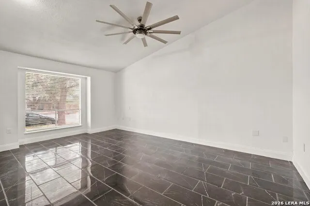 8414 ZODIAC DR Universal City, TX 78148