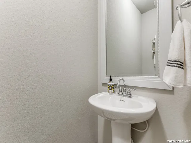 122 La Cima Boerne, TX 78006