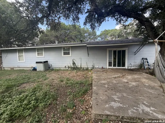 726 ENCINO DR New Braunfels, TX 78130