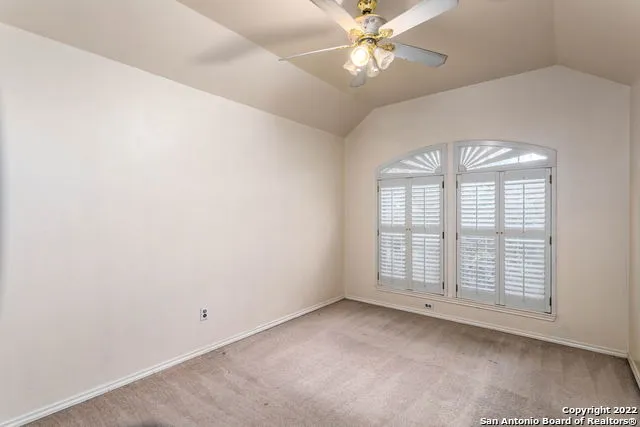 5 NIKITA DR San Antonio, TX 78248