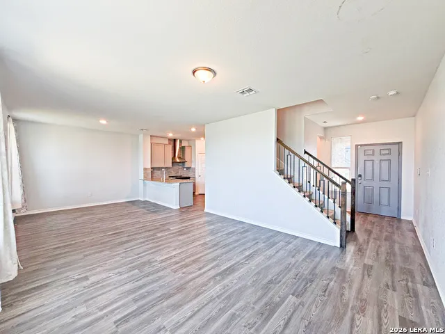 2427 Bart Cv San Antonio, TX 78244