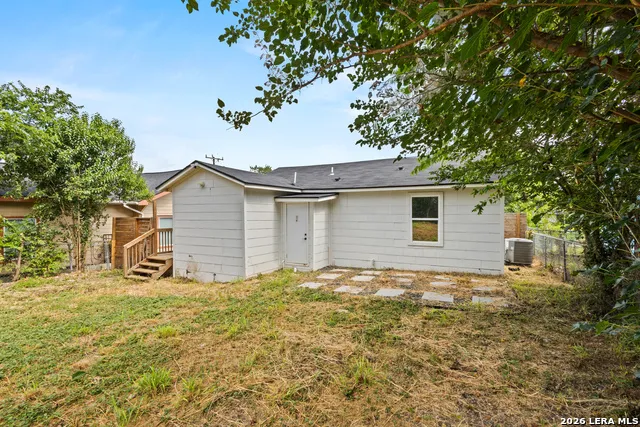 334 Cooper St San Antonio, TX 78210