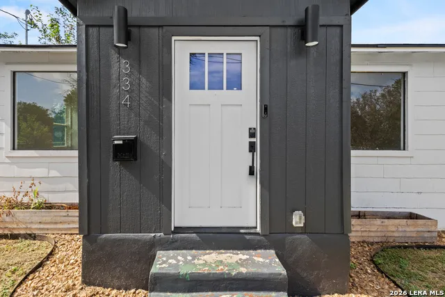 334 Cooper St San Antonio, TX 78210