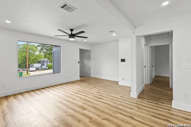334 Cooper St San Antonio, TX 78210