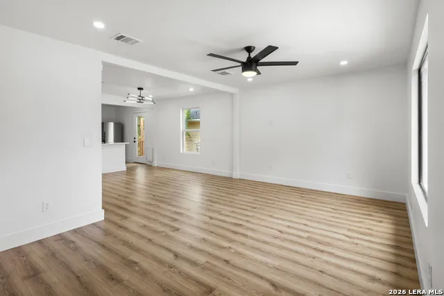 334 Cooper St San Antonio, TX 78210