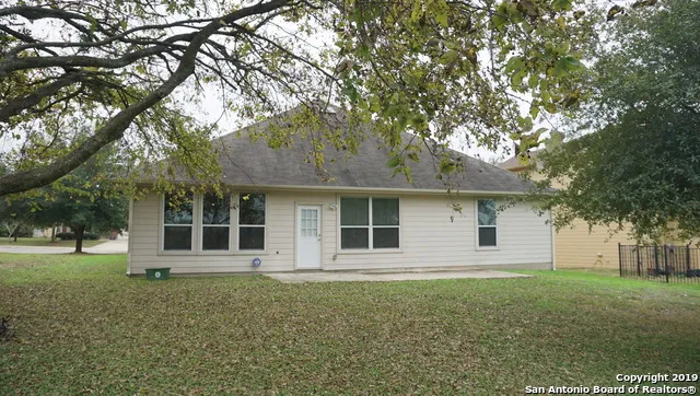 3769 PEBBLE BCH Schertz, TX 78108
