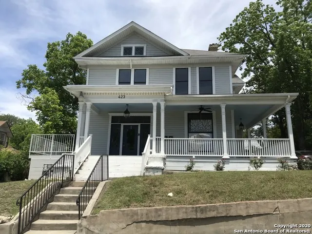 423 W Craig Pl Unit 2 San Antonio, TX 78212