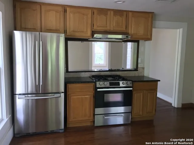 423 W Craig Pl Unit 2 San Antonio, TX 78212