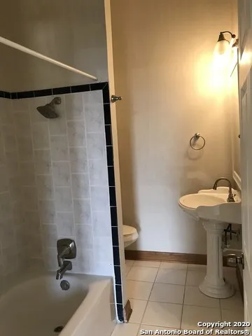 423 W Craig Pl Unit 2 San Antonio, TX 78212