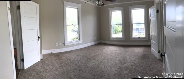 423 W Craig Pl Unit 2 San Antonio, TX 78212