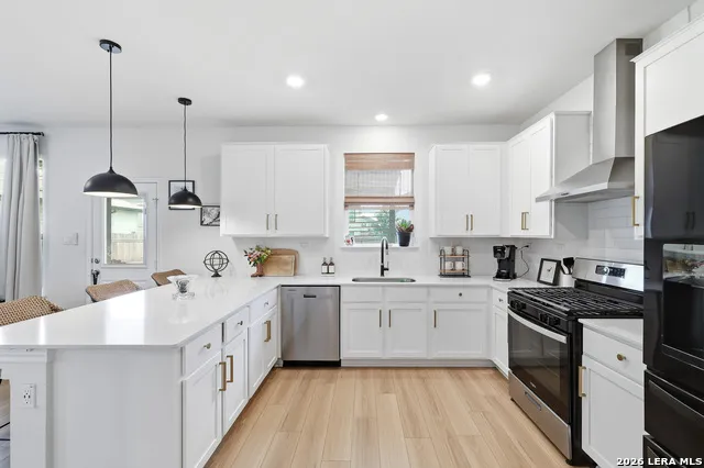 14454 CALAVERAS CV Elmendorf, TX 78112