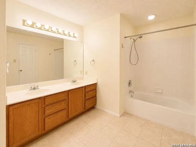 8315 NORTHAVEN DR Converse, TX 78109