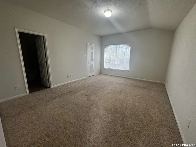 8834 SNOW GOOSE San Antonio, TX 78245