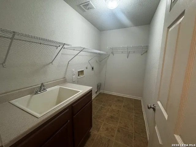 8834 SNOW GOOSE San Antonio, TX 78245