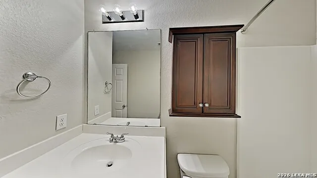 11806 Luckey Flower San Antonio, TX 78252