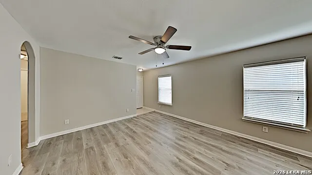 11806 Luckey Flower San Antonio, TX 78252