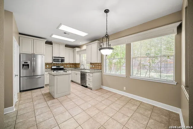 2023 Chittim Trail Dr San Antonio, TX 78232