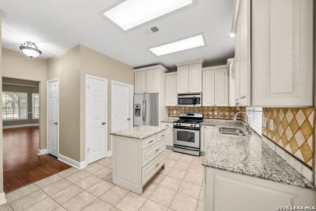 2023 Chittim Trail Dr San Antonio, TX 78232