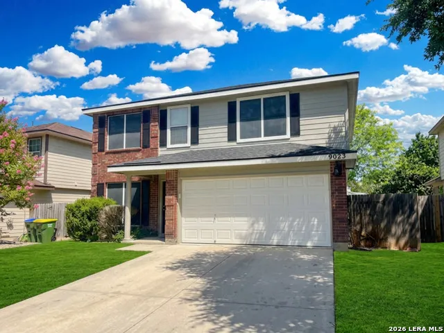 9023 Pinseeker Selma, TX 78154