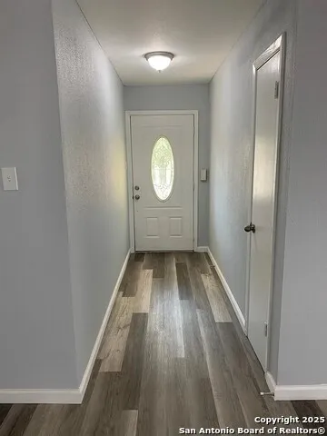 5135 TOM STAFFORD DR Kirby, TX 78219