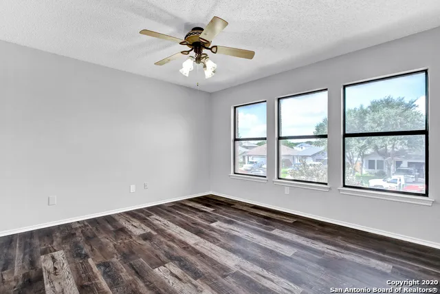 9715 Kashmir Dr San Antonio, TX 78251