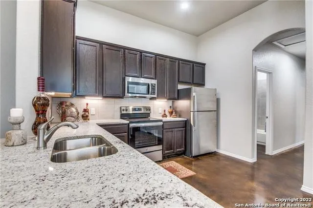 626 Heathers Way Seguin, TX 78155