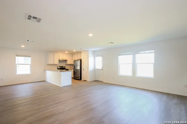 6611 Scarecrow San Antonio, TX 78252