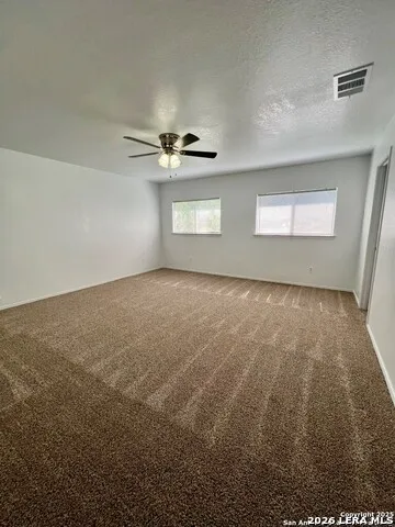 2411 LADEN MDWS San Antonio, TX 78245