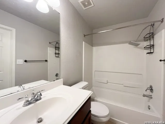 6121 Luckey Run San Antonio, TX 78252