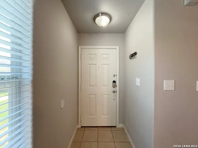 6121 Luckey Run San Antonio, TX 78252