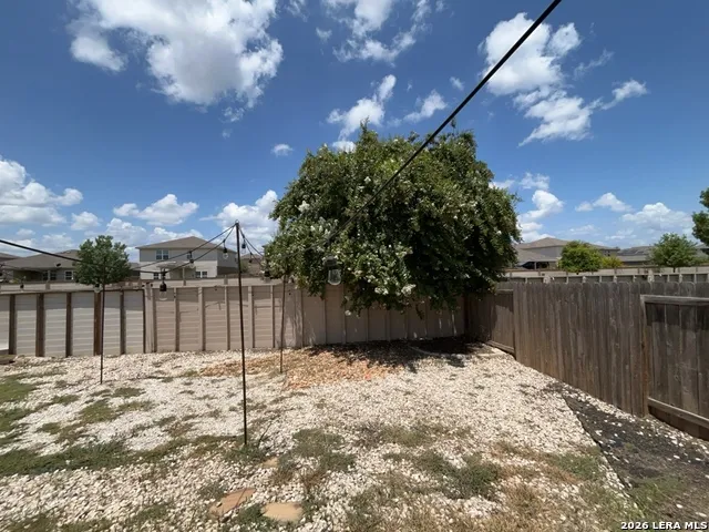6121 Luckey Run San Antonio, TX 78252