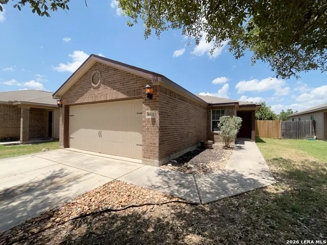 6121 Luckey Run San Antonio, TX 78252
