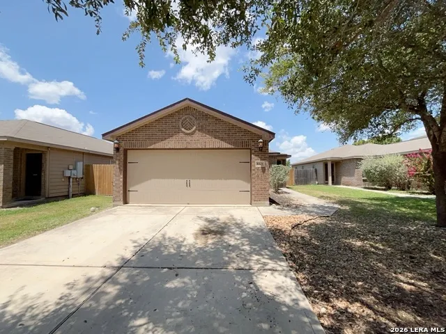 6121 Luckey Run San Antonio, TX 78252