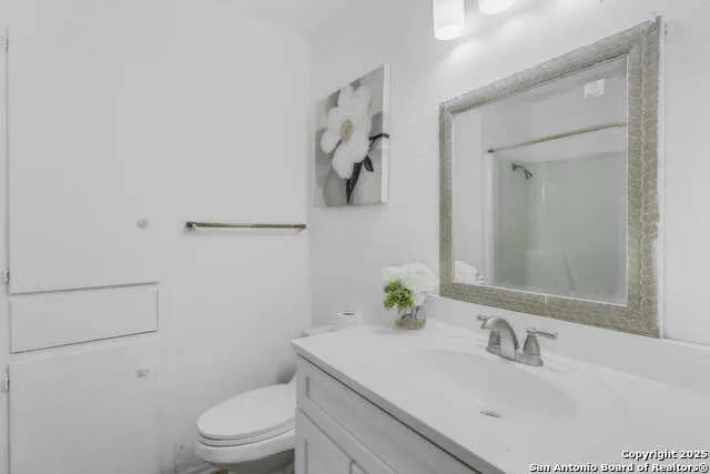 5017 CONCORD RDG San Antonio, TX 78228