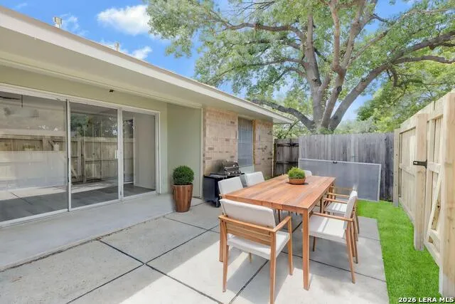 5017 CONCORD RDG San Antonio, TX 78228