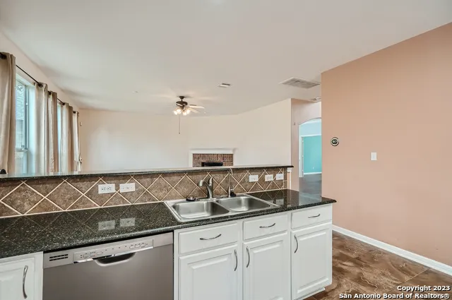 1223 SAND WEDGE San Antonio, TX 78258