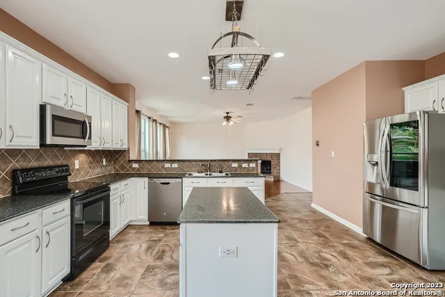 1223 SAND WEDGE San Antonio, TX 78258