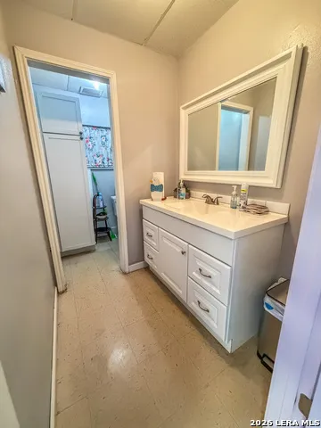1501 SAINT MARYS ST Beeville, TX 78102