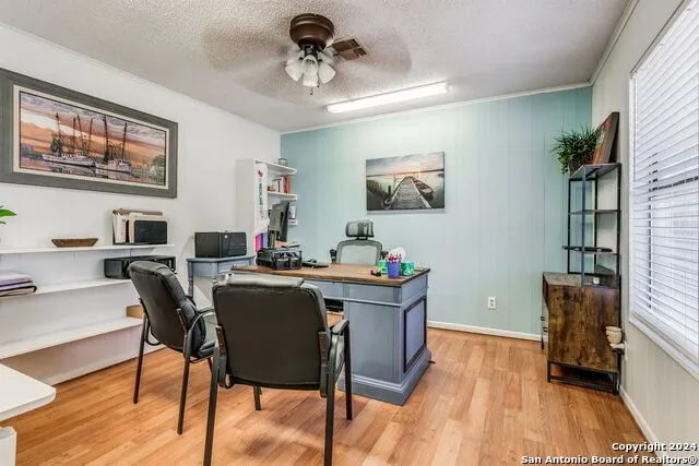 901 OAK ST Jourdanton, TX 78026
