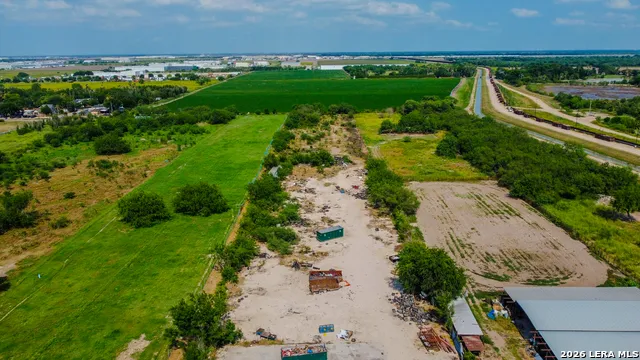 611 S Mccoll Road Hidalgo, TX 78557