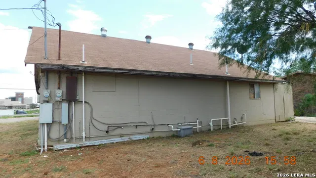 249 IH 35 Frontage Road Cotulla, TX 78014