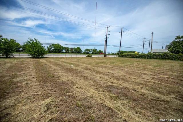 7004 Rigsby Ave. China Grove, TX 78263