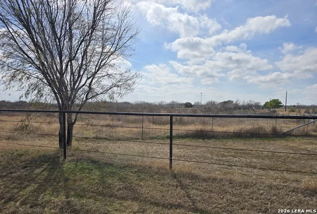 13262 Fm 1346 St Hedwig, TX 78152